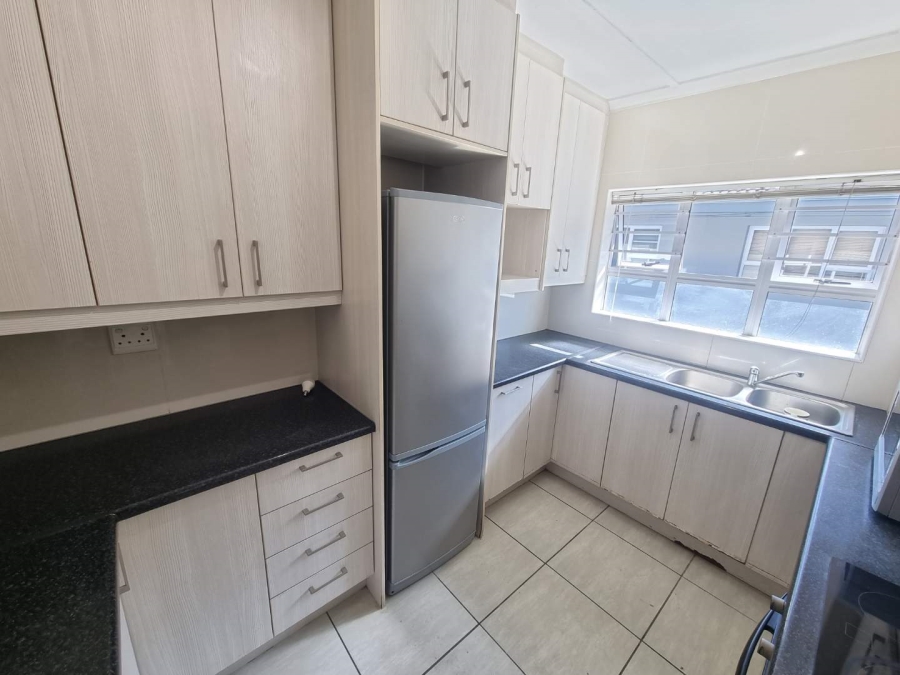 To Let 2 Bedroom Property for Rent in Diep River Western Cape